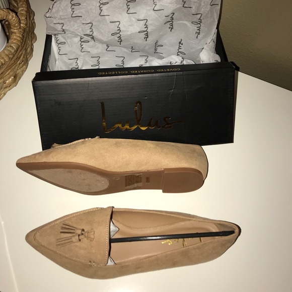 Shoes - Picture 2 of 4